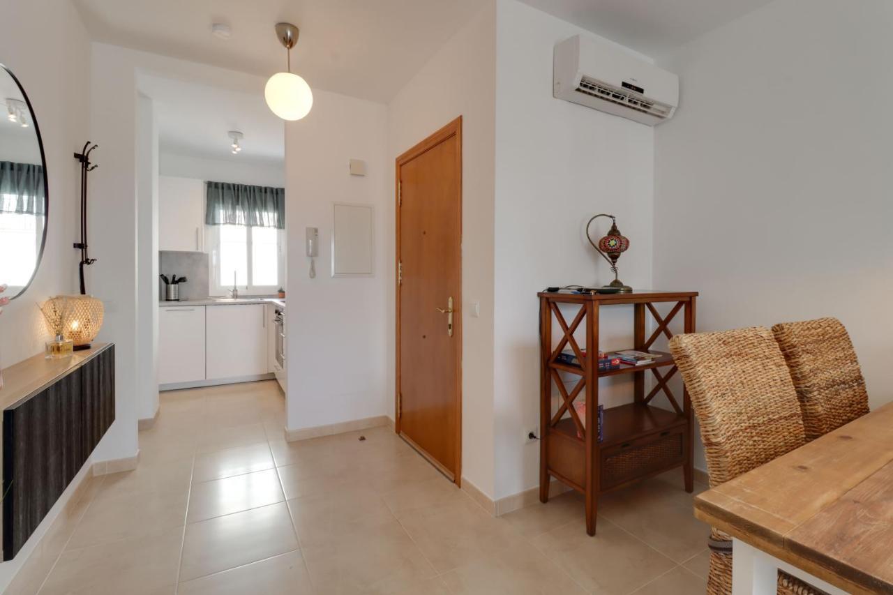 Apt Nerja Chimenea With Ocean View, A/C, & Fiber Apartment ภายนอก รูปภาพ